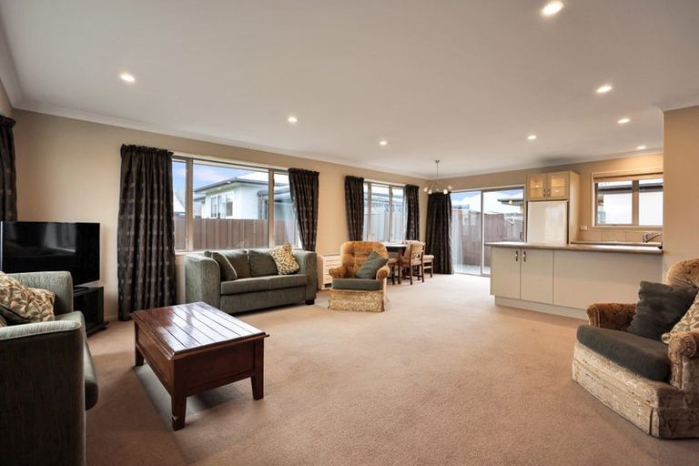 Photo of property in 21 Cox Street, Ashburton, 7700