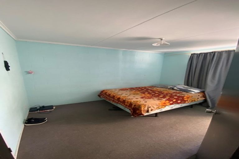 Photo of property in 1b Hereford Street, West End, Palmerston North, 4410