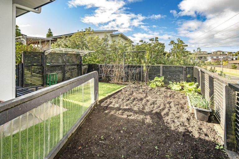 Photo of property in 8 Lithgow Drive, Otamatea, Whanganui, 4500