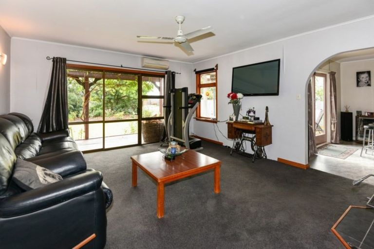 Photo of property in 131 Horndon Street, Darfield, 7510