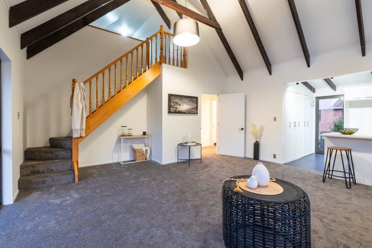 Photo of property in 362 Kaikorai Valley Road, Bradford, Dunedin, 9011