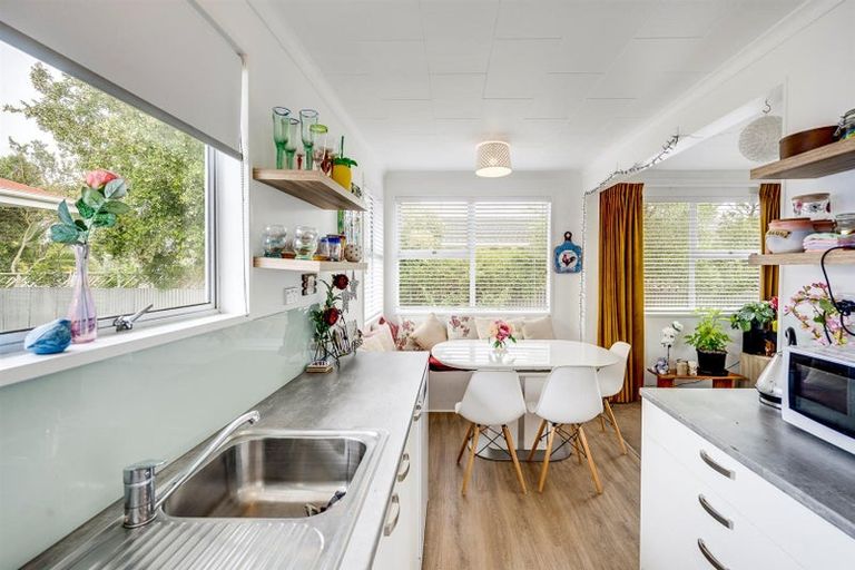 Photo of property in 2/28 Alpers Terrace, Marewa, Napier, 4110