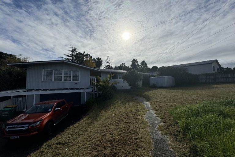 Photo of property in 28 Halver Road, Hillpark, Auckland, 2102