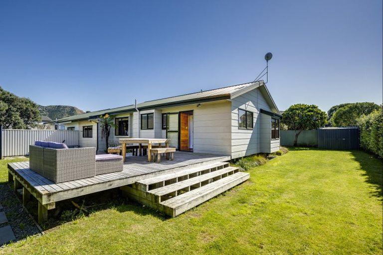 Photo of property in 61b Harper Road, Waimarama, Havelock North, 4294