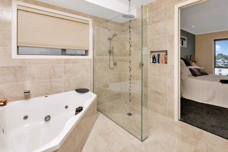 Photo of property in 44 Mariners Haven, One Tree Point, 0118