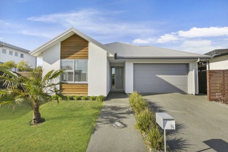 Photo of property in 94 Aston Drive, Waimairi Beach, Christchurch, 8083