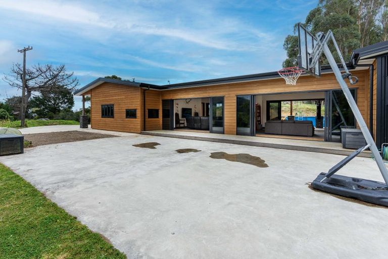 Photo of property in 25 Lacebark Drive, Linton, Palmerston North, 4472