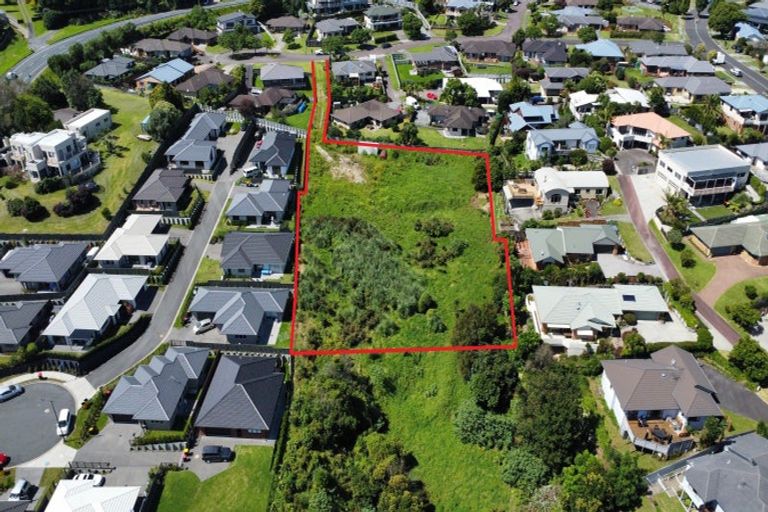 Photo of property in 33 Discovery Avenue, Welcome Bay, Tauranga, 3112