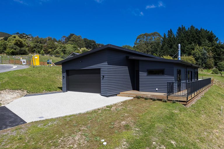 Photo of property in 6 Batham Way, Broad Bay, Dunedin, 9014