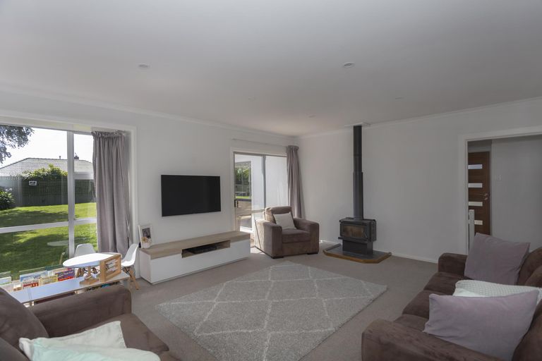 Photo of property in 13 Selwyn Street, South Hill, Oamaru, 9400