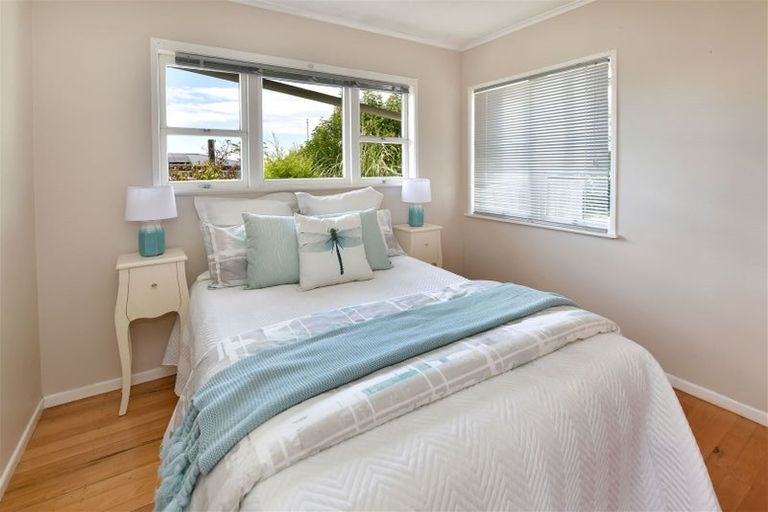 Photo of property in 25 Brightside Road, Stanmore Bay, Whangaparaoa, 0932