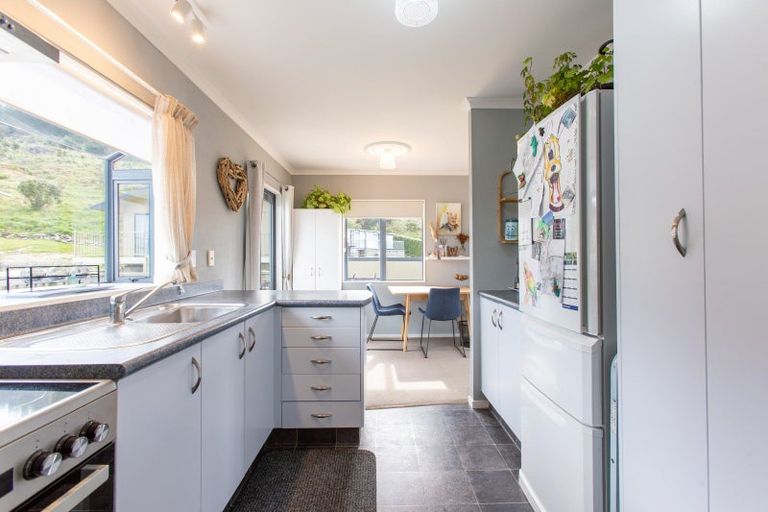 Photo of property in 84 Akitio Esplanade, Akitio, Pongaroa, 4991