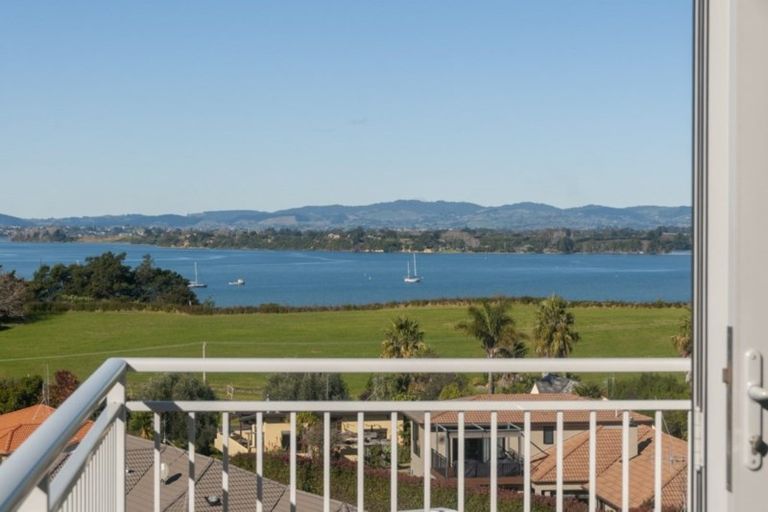 Photo of property in 55 Hamurana Road, Omokoroa, 3114