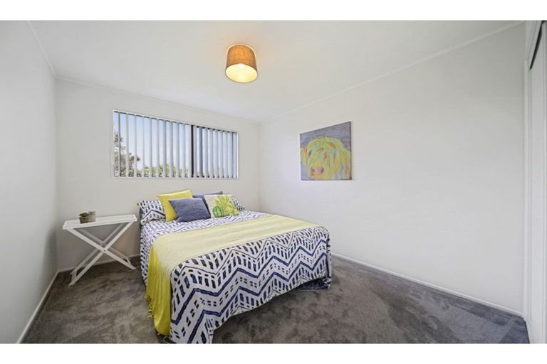 Photo of property in 6 Noble Street, Waiuku, 2123