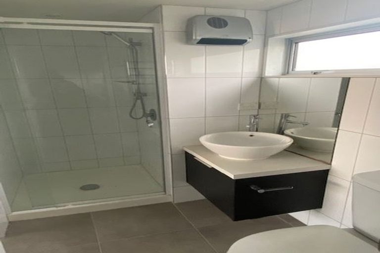 Photo of property in 43 Grafton Street, Waltham, Christchurch, 8011