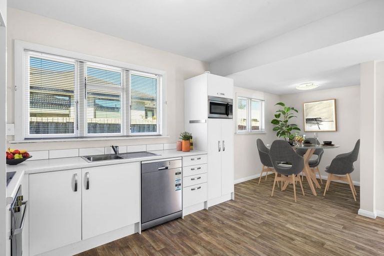 Photo of property in 1/64 Ottawa Road, Wainoni, Christchurch, 8061