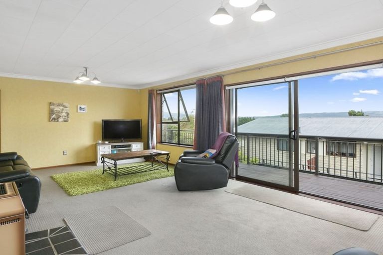 Photo of property in 2 Leith Street, Kinmont Park, Mosgiel, 9024