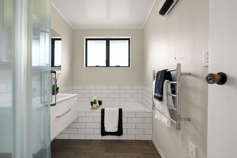 Photo of property in 1c Windsor Road, Maeroa, Hamilton, 3200