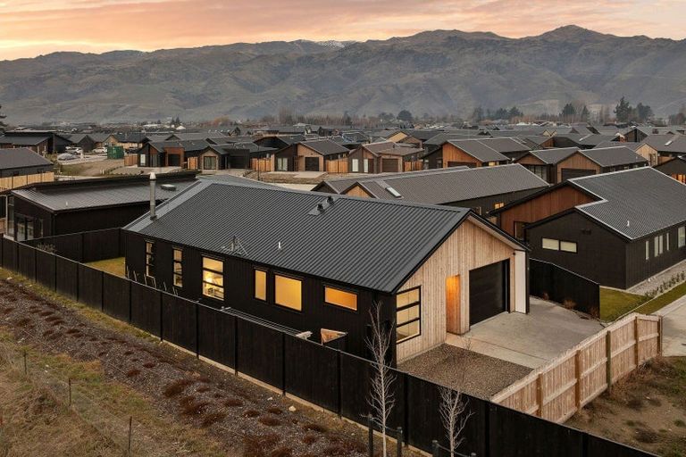 Photo of property in 75 Magnum Drive, Cromwell, 9310