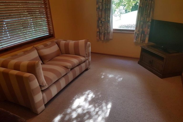 Photo of property in 18 Evans Pass Road, Sumner, Christchurch, 8081