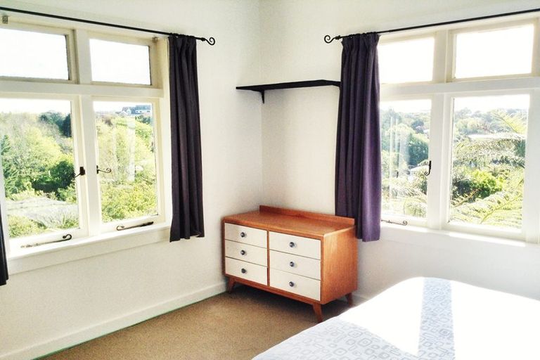 Photo of property in 6a Ballance Street, Lower Vogeltown, New Plymouth, 4310