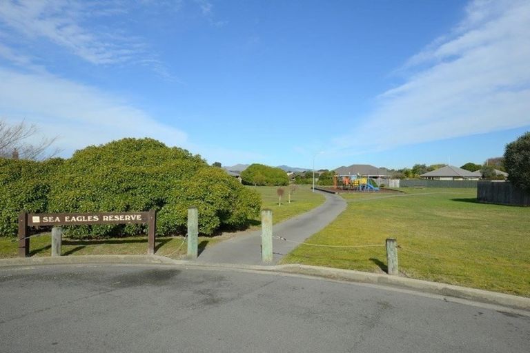 Photo of property in 2/63a Fleming Street, North New Brighton, Christchurch, 8083