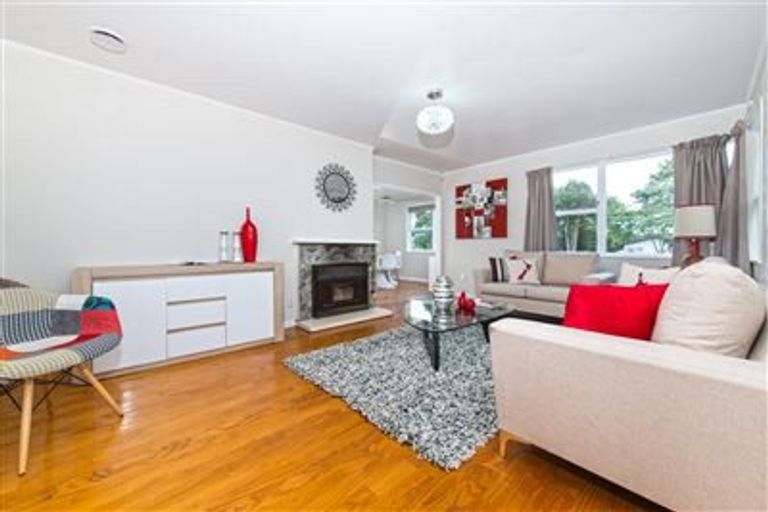 Photo of property in 58 Universal Drive, Henderson, Auckland, 0610