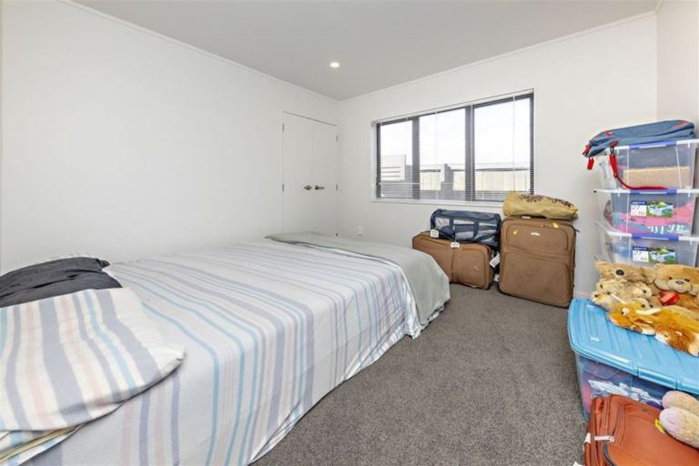 Photo of property in 10a Kendall Court, Wattle Downs, Auckland, 2103