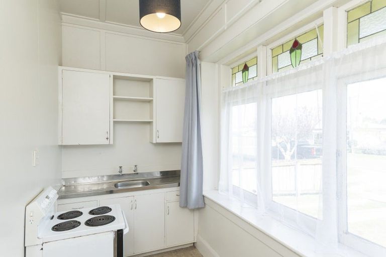 Photo of property in 8 Wellington Street, Te Hapara, Gisborne, 4010