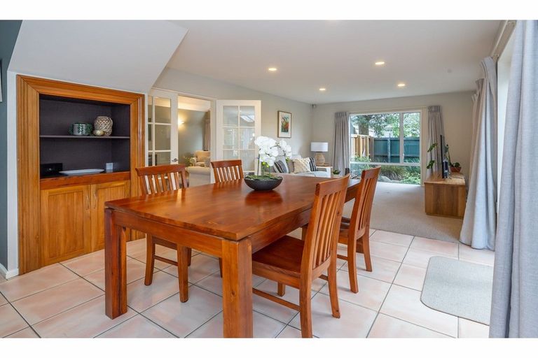 Photo of property in 20 Cashmere Road, Cashmere, Christchurch, 8022