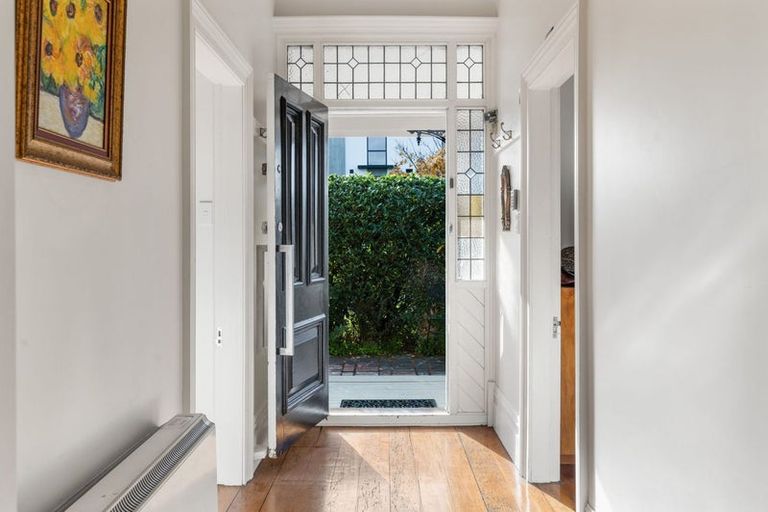 Photo of property in 210 Peterborough Street, Christchurch Central, Christchurch, 8013
