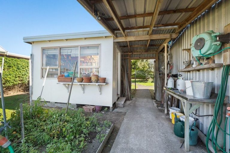 Photo of property in 29 Roretana Drive, Athenree, Katikati, 3177