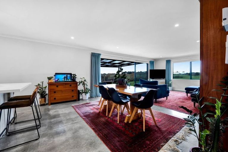 Photo of property in 24 Papawhero Drive, Bell Block, New Plymouth, 4312