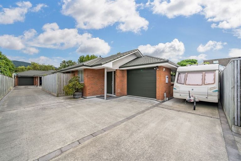 Photo of property in 2/32 Marion Street, Silverstream, Upper Hutt, 5019