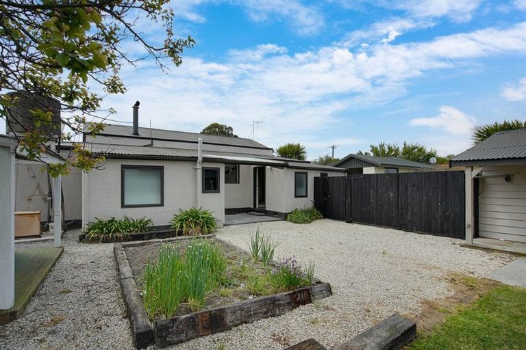 Photo of property in 21 Montgomery Street, Cheviot, 7310