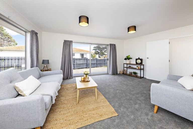 Photo of property in 36 Cranmere Crescent, Mangere East, Auckland, 2024