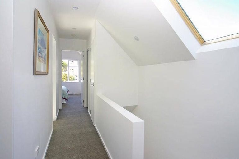 Photo of property in 23 Arcus Way, Hataitai, Wellington, 6021