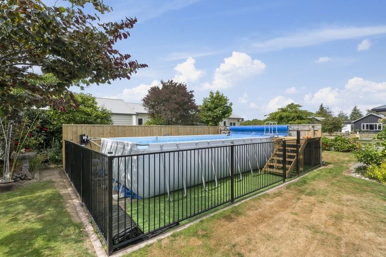 Photo of property in 9 Cherry Lane, Martinborough, 5711