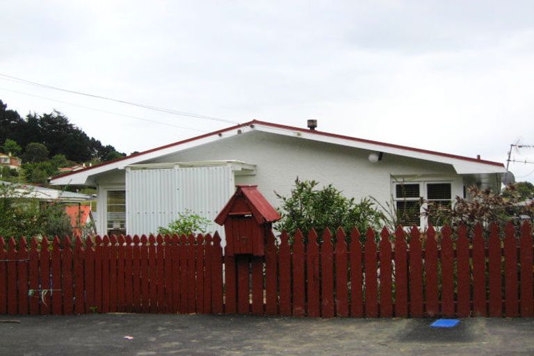 Photo of property in 17 Roy Crescent, Concord, Dunedin, 9018