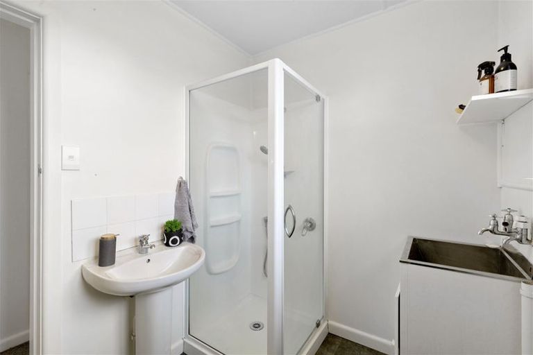 Photo of property in 13 Yeovil Place, St Albans, Christchurch, 8052