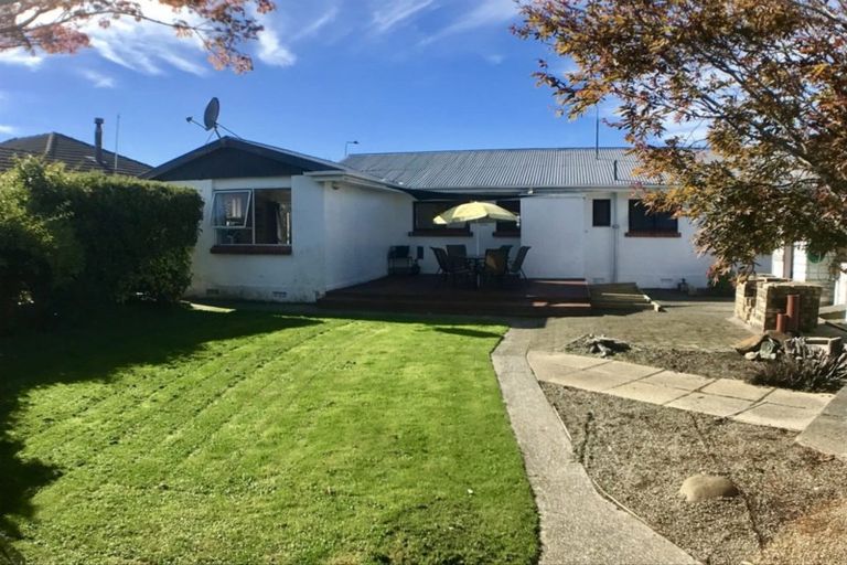 Photo of property in 76 Norwood Street, Newfield, Invercargill, 9812