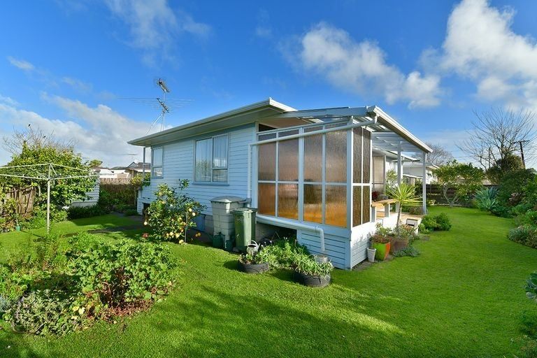 Photo of property in 41b Hatton Road, Orewa, 0931