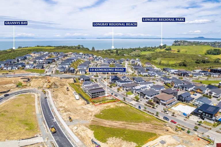 Photo of property in 10 Kumukumu Road, Long Bay, Auckland, 0630