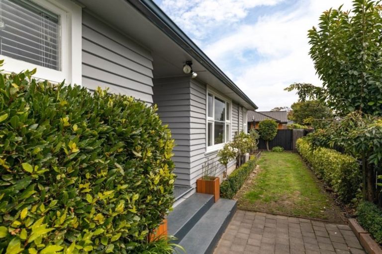 Photo of property in 162 Halswell Road, Hillmorton, Christchurch, 8025