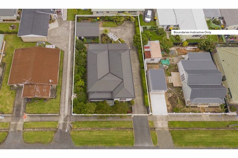 Photo of property in 215 Baillie Street, Thames, 3500