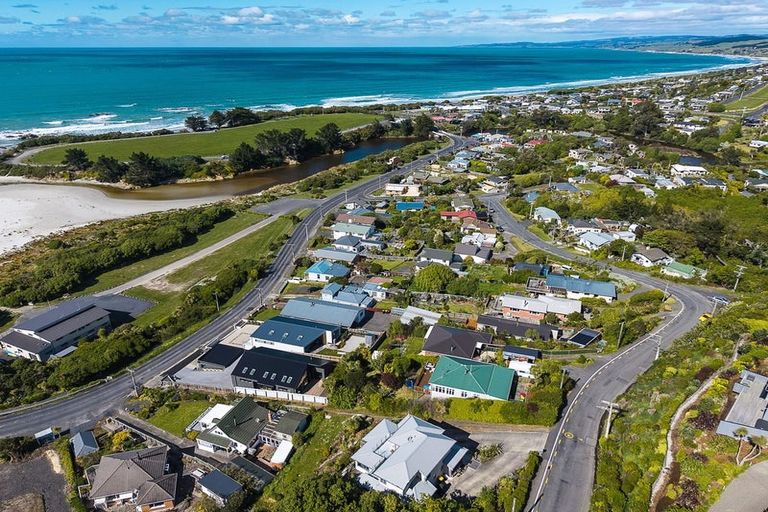 Photo of property in 17 Seaview Road, Brighton, Dunedin, 9035