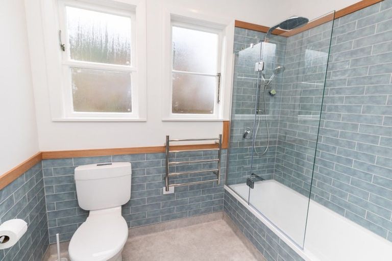 Photo of property in 14 Wyndrum Avenue, Waterloo, Lower Hutt, 5011