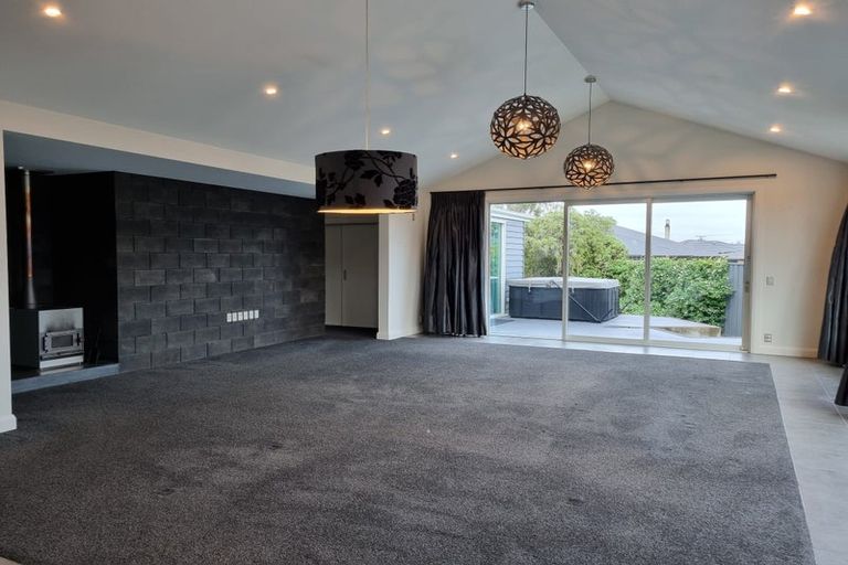 Photo of property in 155 Arataki Road, Havelock North, 4130