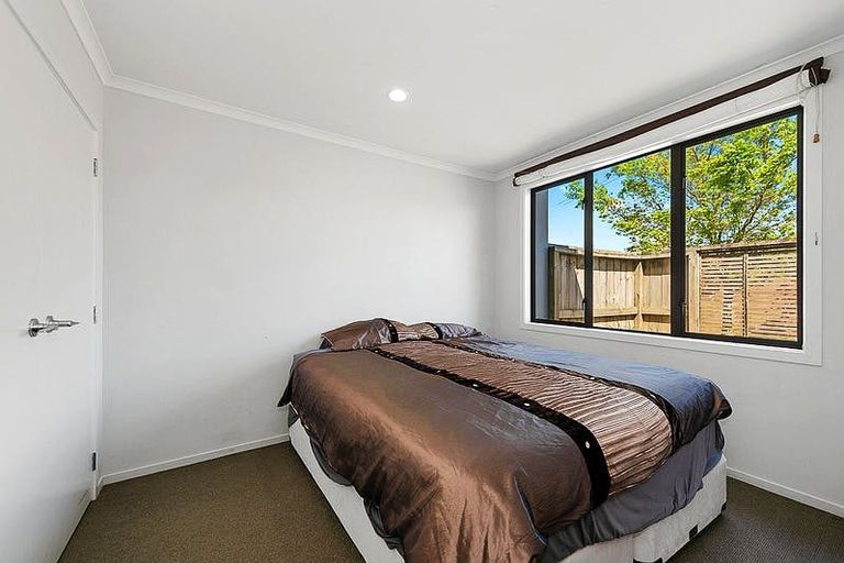 Photo of property in 110b Hillcrest Road, Hillcrest, Hamilton, 3216