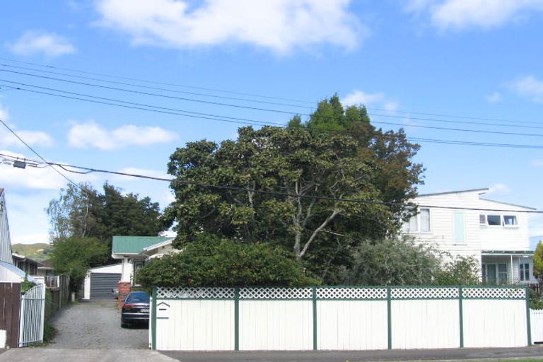 Photo of property in 4 Victoria Street, Ebdentown, Upper Hutt, 5018